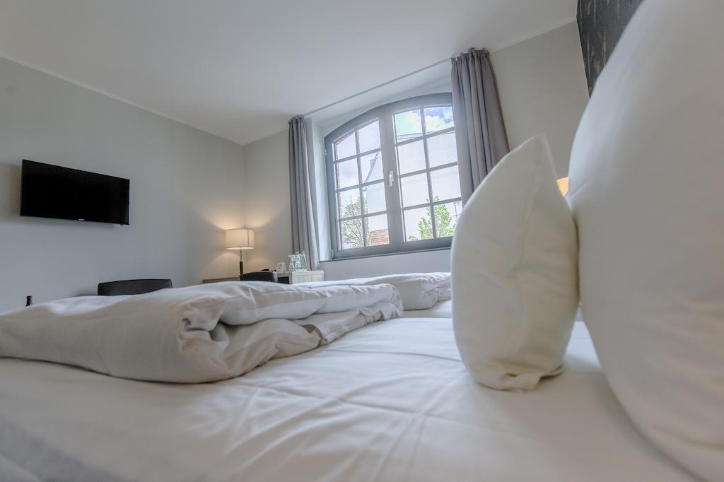 Hotel Hafenresidenz Stralsund Oda fotoğraf