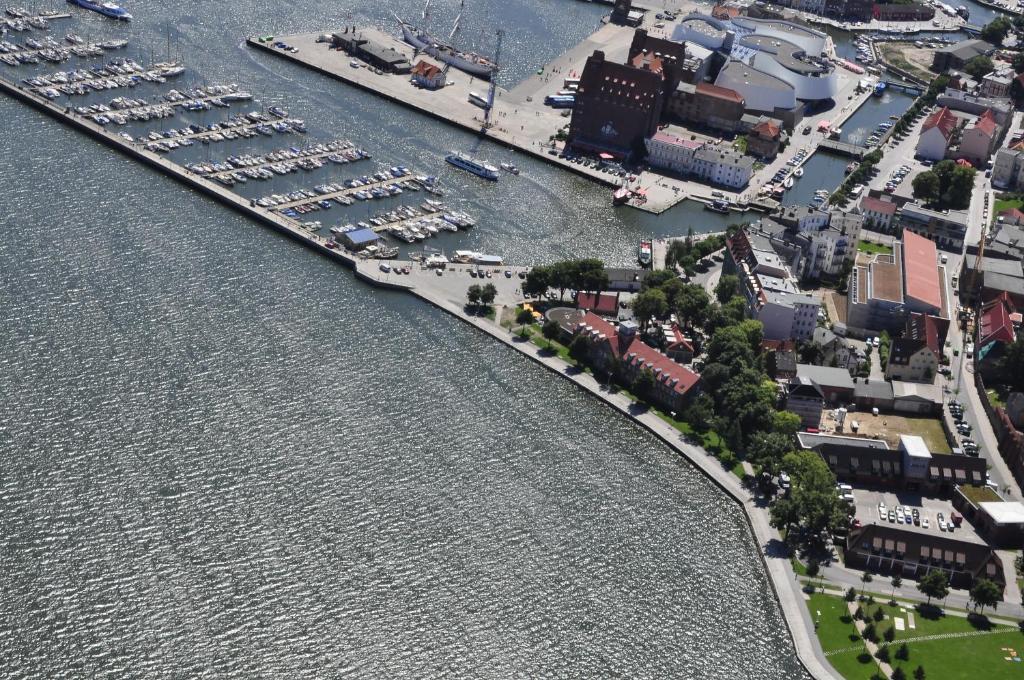 Hotel Hafenresidenz Stralsund Dış mekan fotoğraf