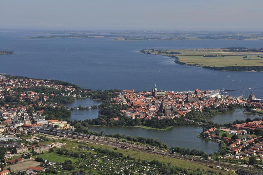 Hotel Hafenresidenz Stralsund Dış mekan fotoğraf